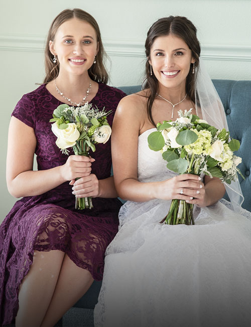 bridal party holding a bridal bouquet